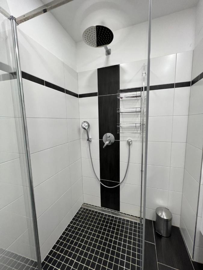 Monterey Apartment Відень Екстер'єр фото